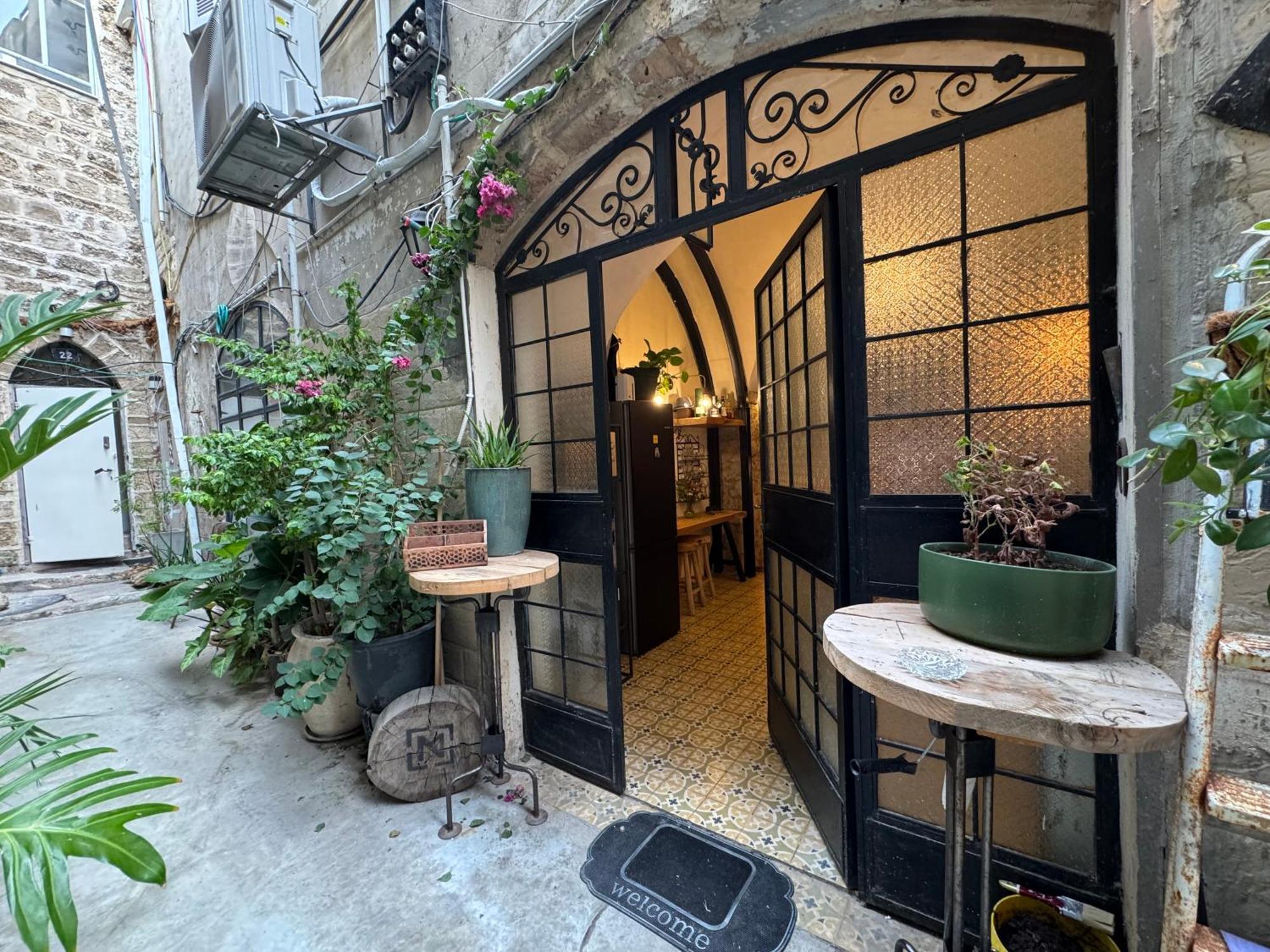 Jaffa Unique Gallery On The Sea And Flea Market Tel Aviv